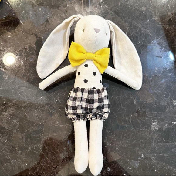 Alimrose Baby Boy Bunny Plush Linen - Picture 3 of 5